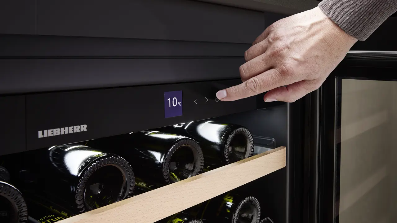 UWgb 3631 Vinidor ワインのテンパリングに適したアンダーカウンター